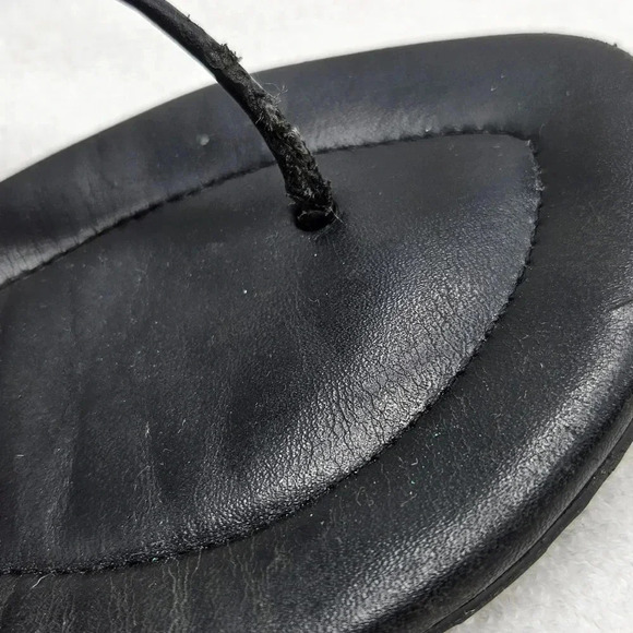 Tory Burch Emmy Black Leather Gold Medallion Thong Slingback Sandal Shoe… - Picture 4 of 7